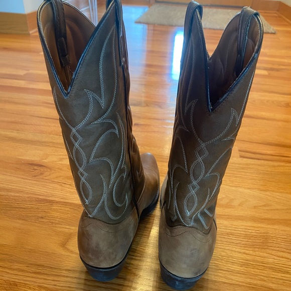 Men’s Brown Cowboy Boots - Size 9.5 - Picture 4 of 5